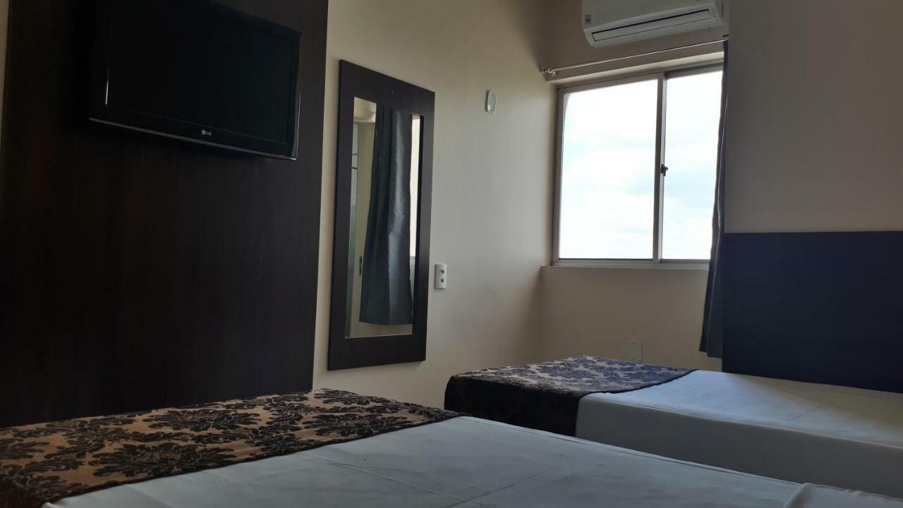 Center Patos Hotel 帕图斯迪米纳斯 外观 照片