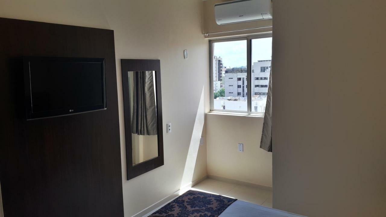 Center Patos Hotel 帕图斯迪米纳斯 外观 照片